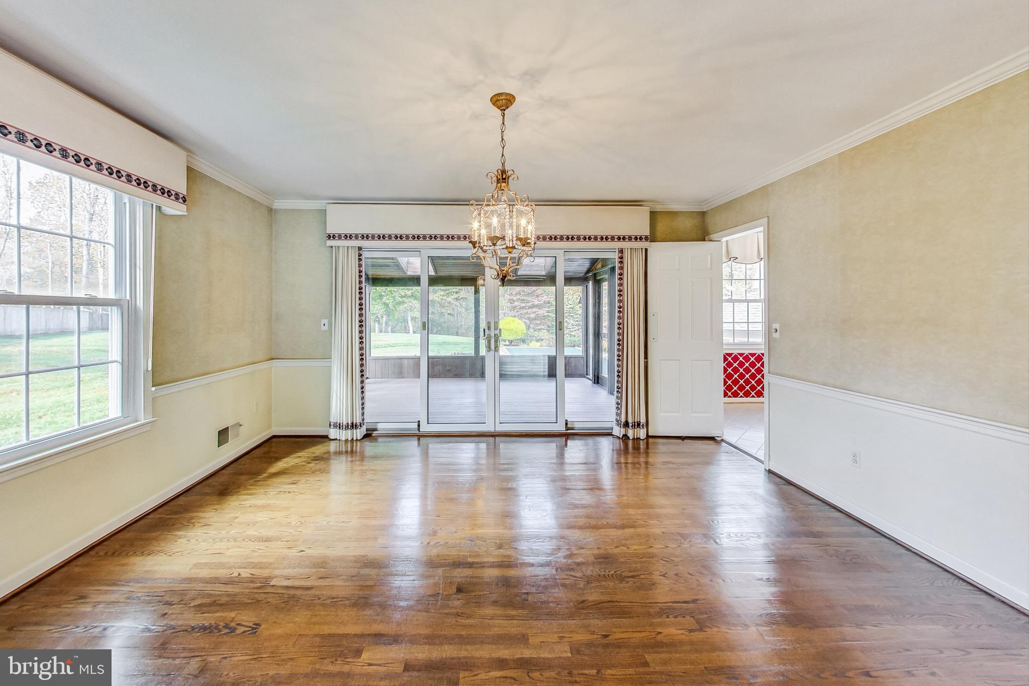 8709 Belmart Road Potomac, MD 20854 - Photo 19 of 64