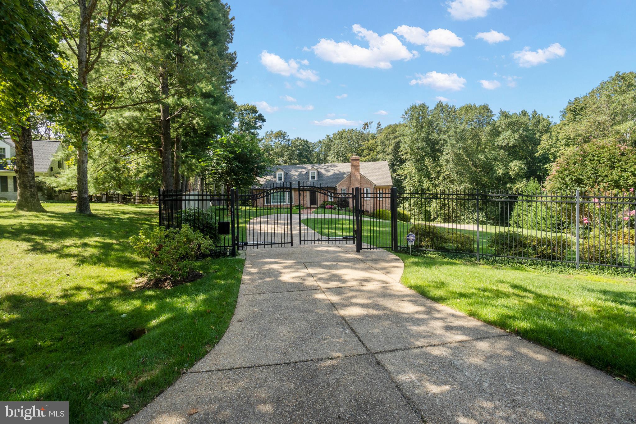 8709 Belmart Road Potomac, MD 20854 - Photo 2 of 64