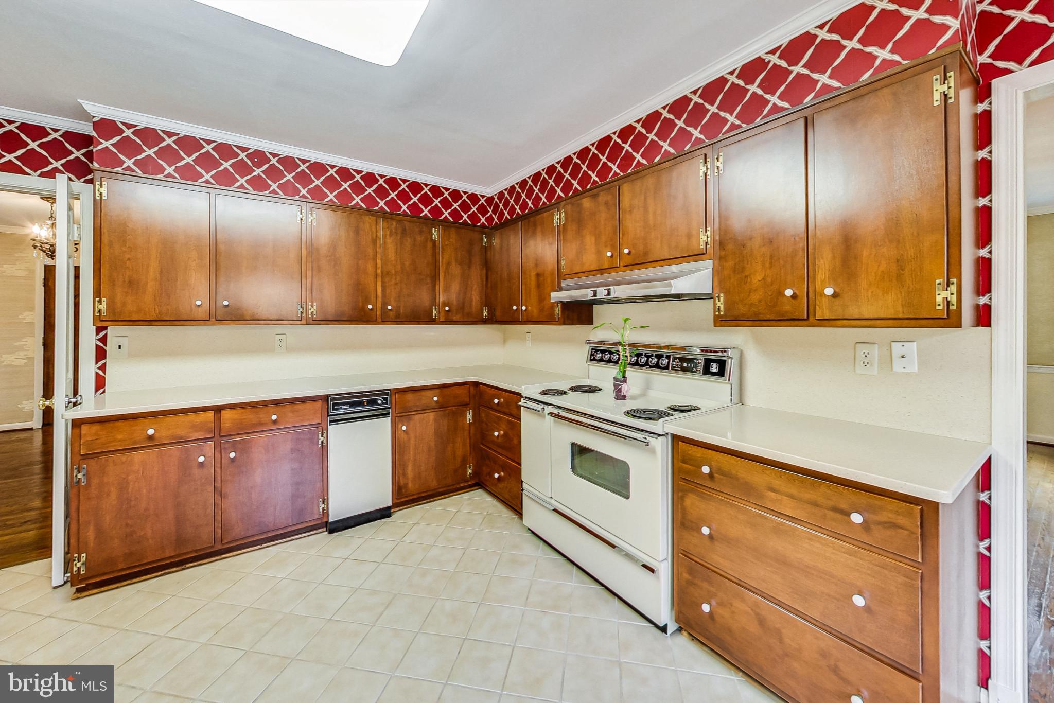 8709 Belmart Road Potomac, MD 20854 - Photo 23 of 64