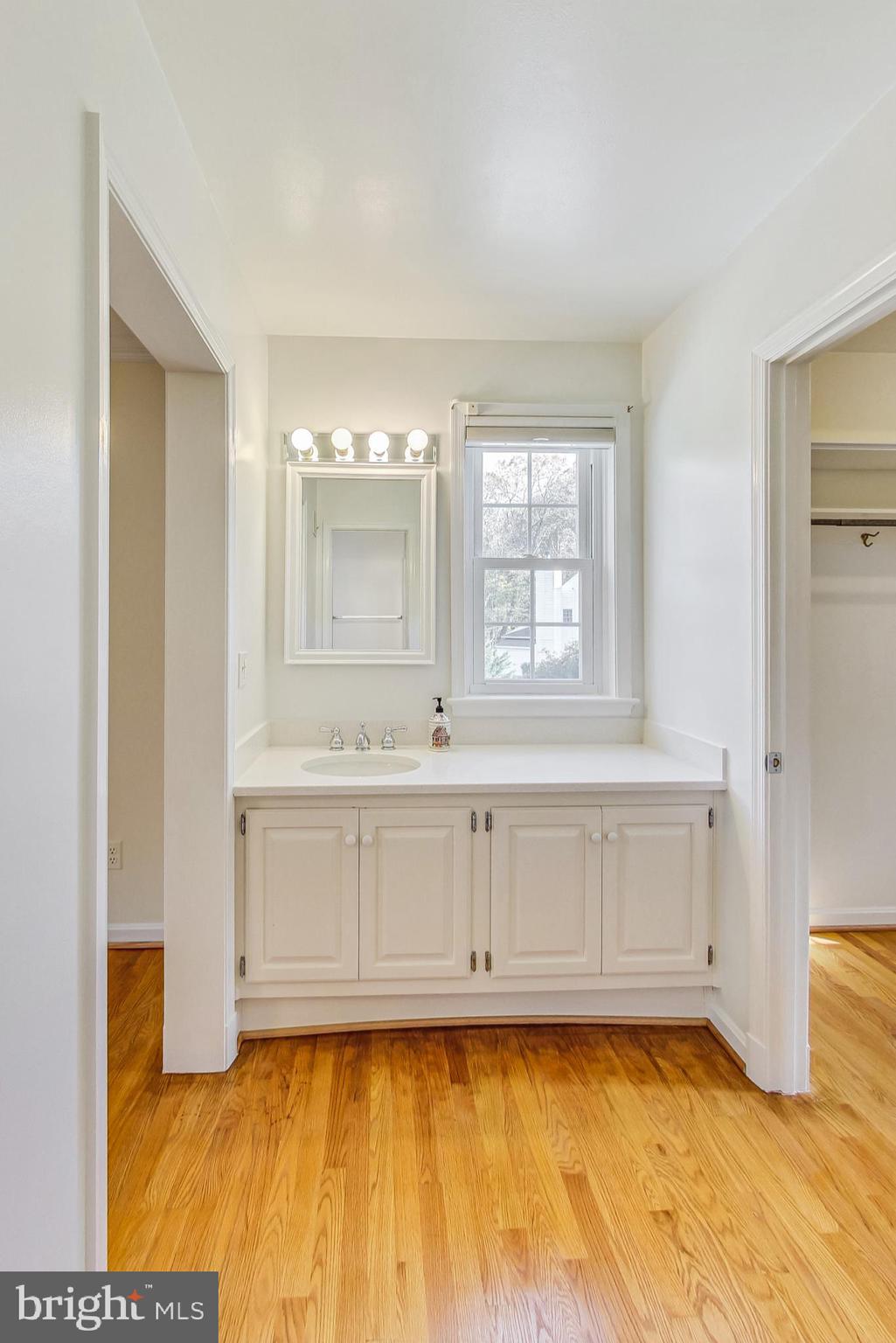 8709 Belmart Road Potomac, MD 20854 - Photo 36 of 64