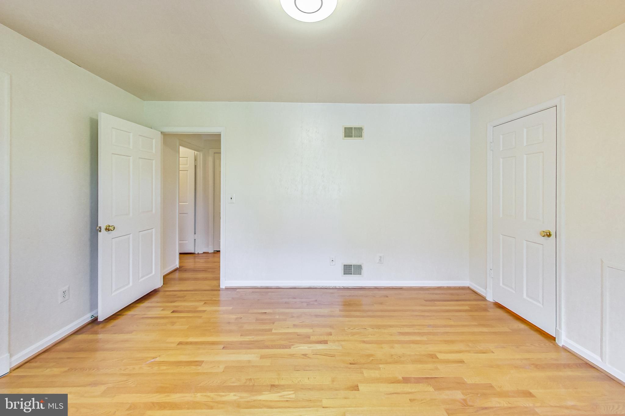 8709 Belmart Road Potomac, MD 20854 - Photo 45 of 64