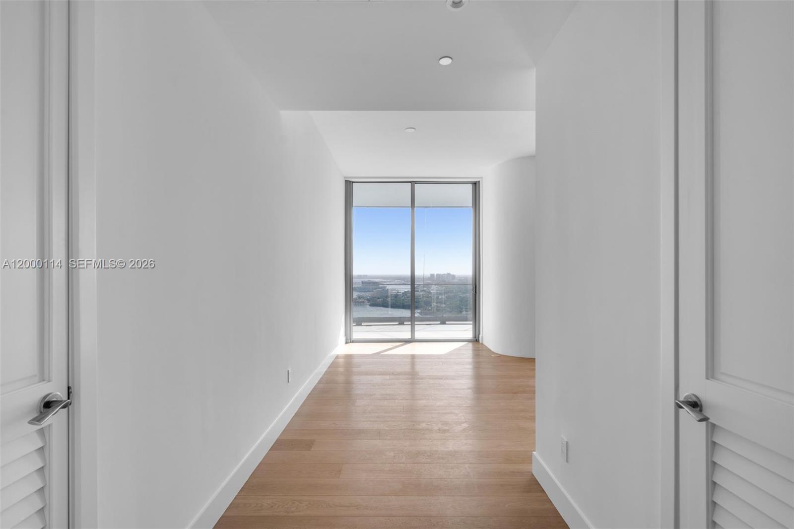 175 Southeast 25th Road, Unit 3003 Miami, FL 33129 - Photo 18 of 90
