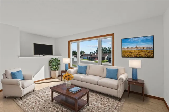 $230,000 | 1403 12th Street North, Wahpeton, ND 58075