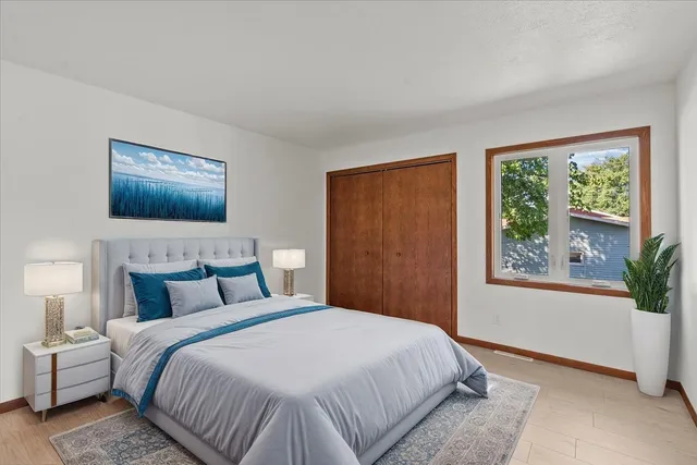 $230,000 | 1403 12th Street North, Wahpeton, ND 58075