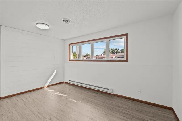 $230,000 | 1403 12th Street North, Wahpeton, ND 58075