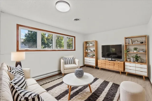 $230,000 | 1403 12th Street North, Wahpeton, ND 58075