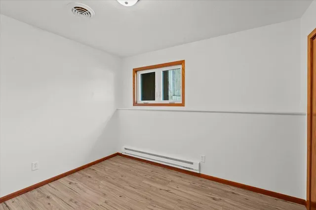 $230,000 | 1403 12th Street North, Wahpeton, ND 58075