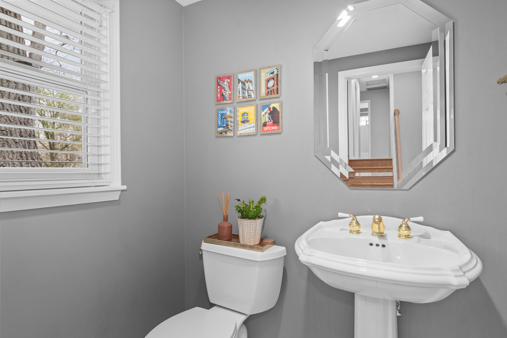 825 Highview Terrace Lake Forest, IL 60045 - Photo 14 of 32