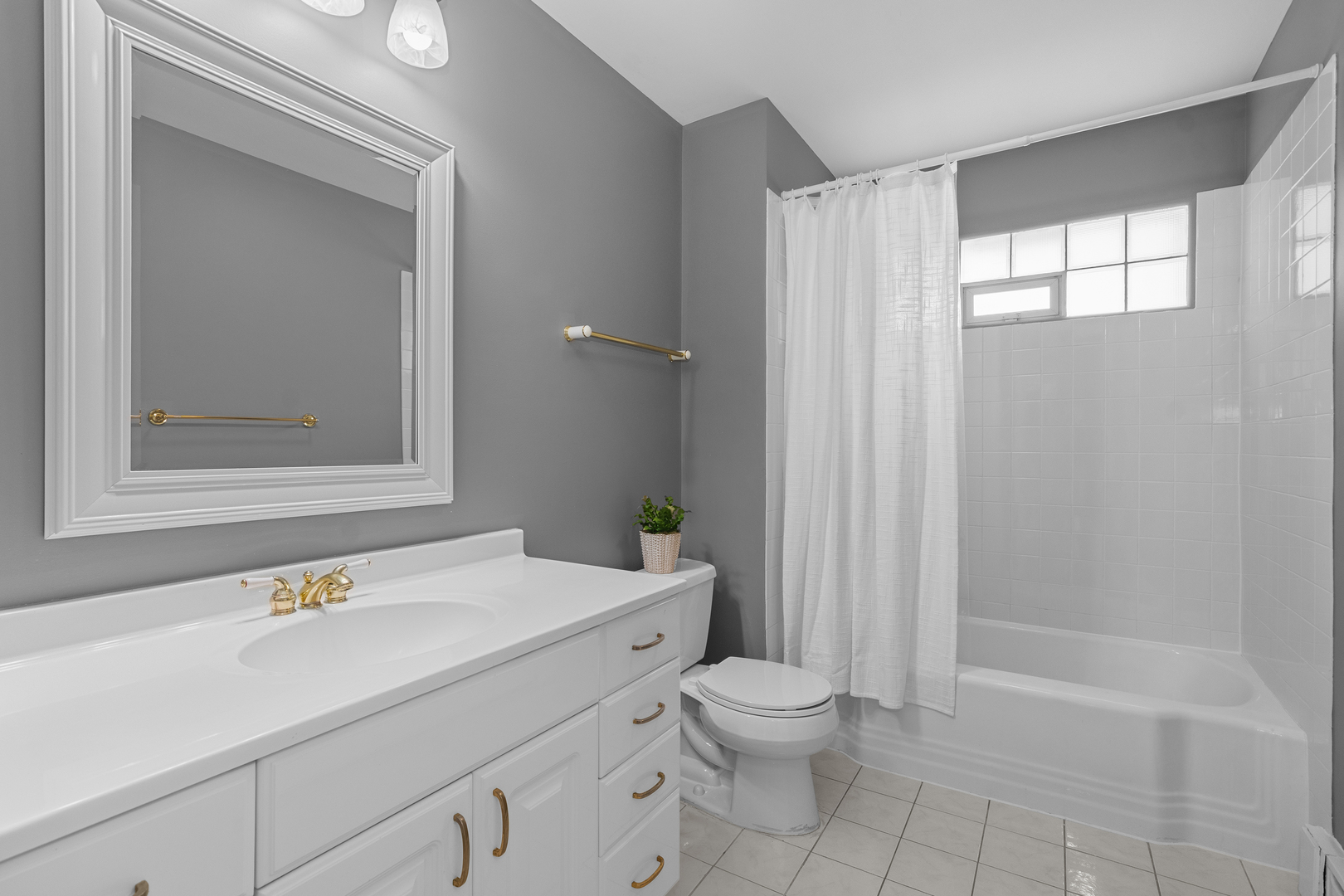 825 Highview Terrace Lake Forest, IL 60045 - Photo 19 of 32