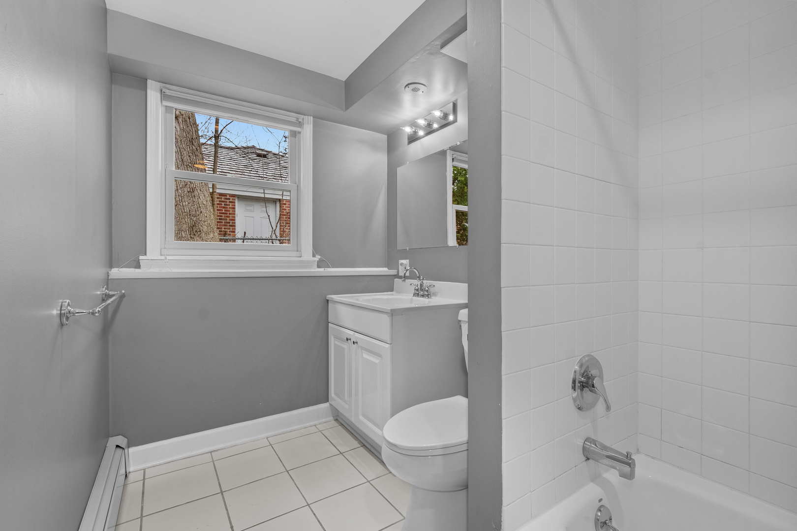 825 Highview Terrace Lake Forest, IL 60045 - Photo 22 of 32