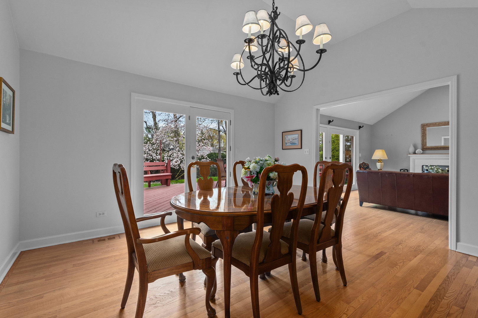 825 Highview Terrace Lake Forest, IL 60045 - Photo 5 of 32