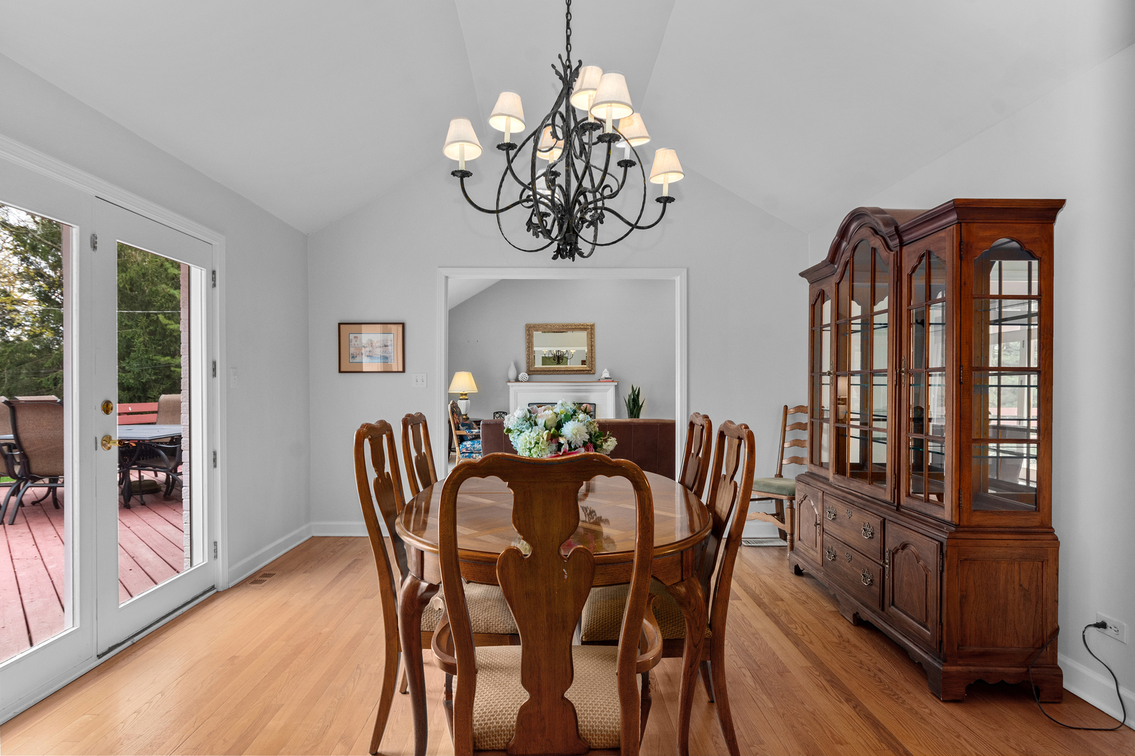 825 Highview Terrace Lake Forest, IL 60045 - Photo 6 of 32