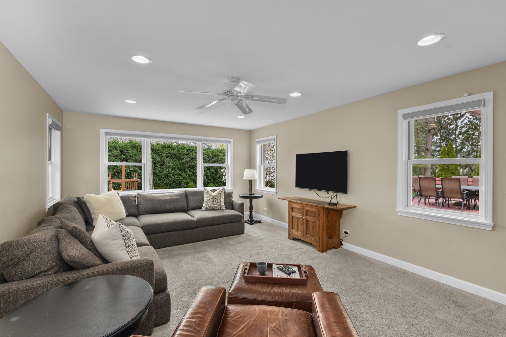 825 Highview Terrace Lake Forest, IL 60045 - Photo 8 of 32