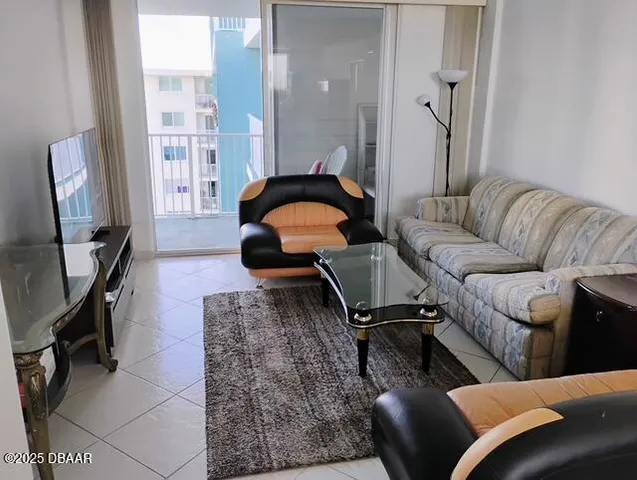 $1,495 | 2727 North Atlantic Avenue, Unit 614, Daytona Beach, FL 32118