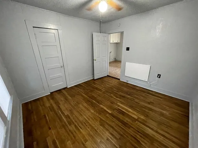 $995 | 405 South 1st Street, Clyde, TX 79510