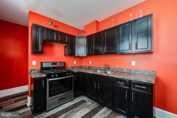 $235,000 | 911 North 5th Street, Reading, PA 19601