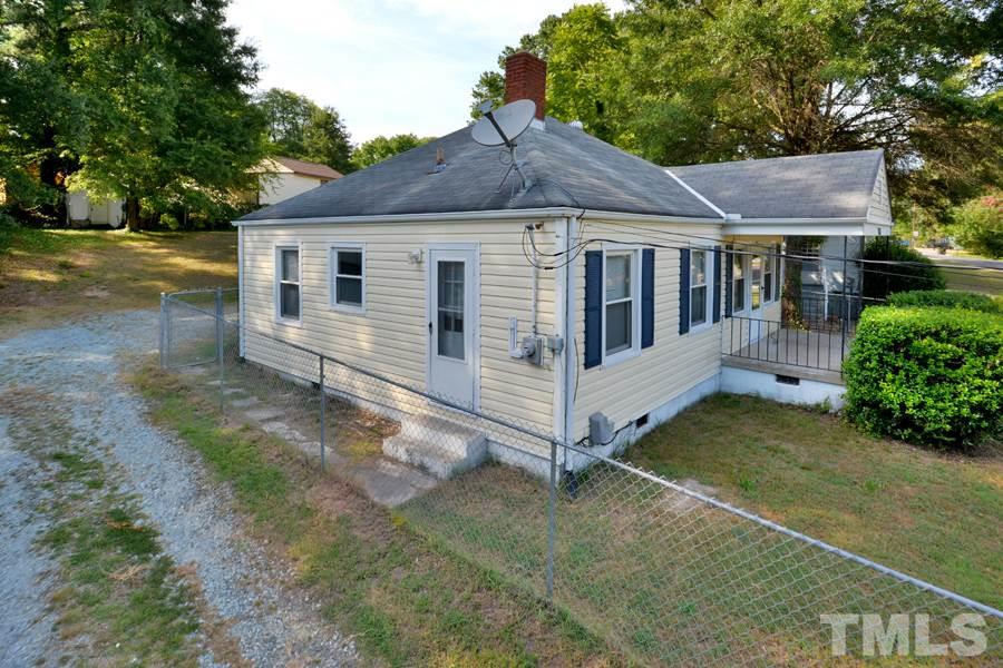 1607 Robinhood Road Durham, NC 27701 - Photo 3 of 17
