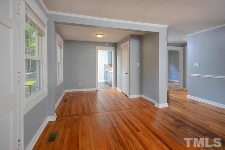1607 Robinhood Road Durham, NC 27701 - Photo 7 of 17