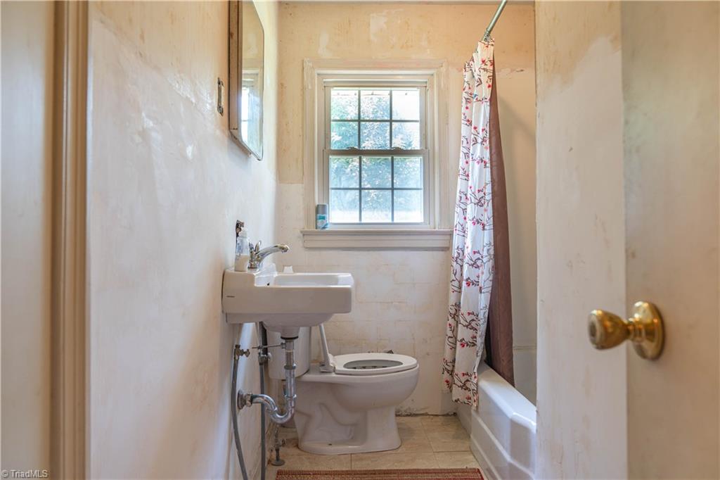 1505 Carolina Street High Point, NC 27265 - Photo 18 of 25