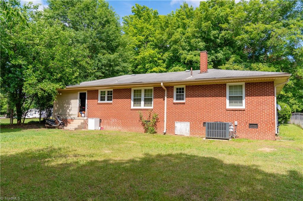 1505 Carolina Street High Point, NC 27265 - Photo 22 of 25