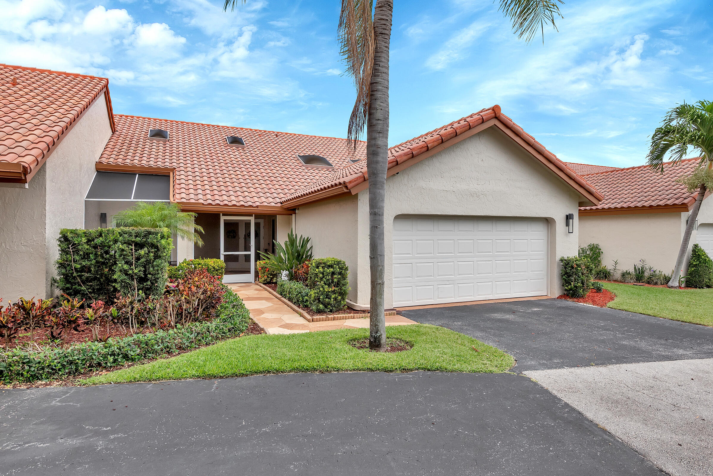 23377 Water Circle Boca Raton, FL 33486 - Photo 13 of 73 23377 - 012