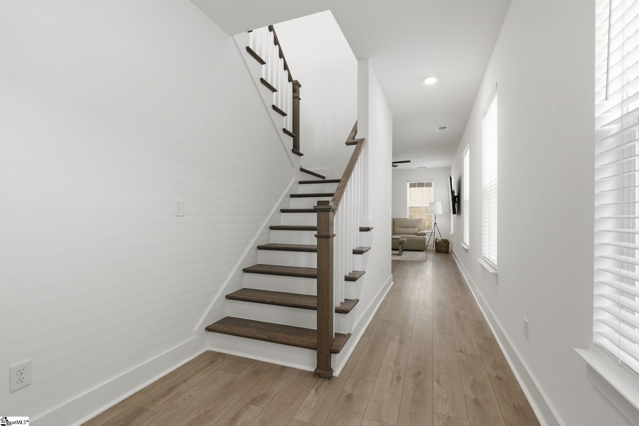 1049 Nadine Way Greer, SC 29651 - Photo 9 of 32