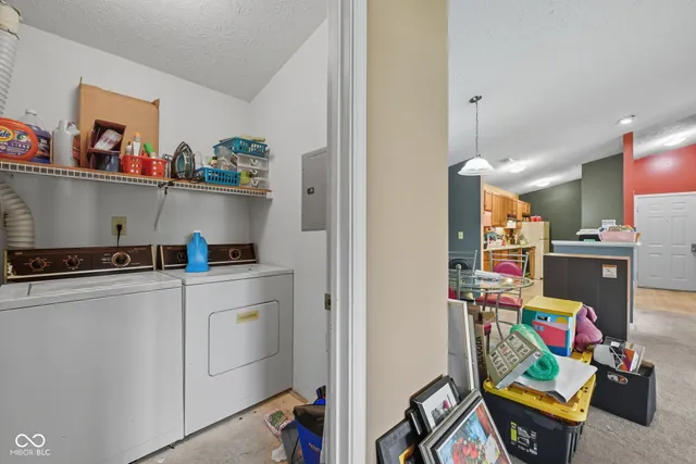 $169,999 | 8102 Brookmont Court, Unit 208, Indianapolis, IN 46278