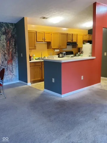 $169,999 | 8102 Brookmont Court, Unit 208, Indianapolis, IN 46278