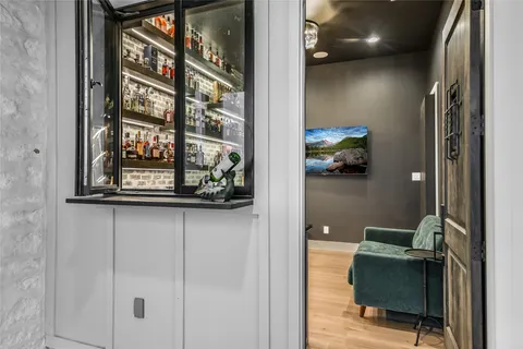 $2,990,000 | 207 Gwendolyns Trail, Wimberley, TX 78676