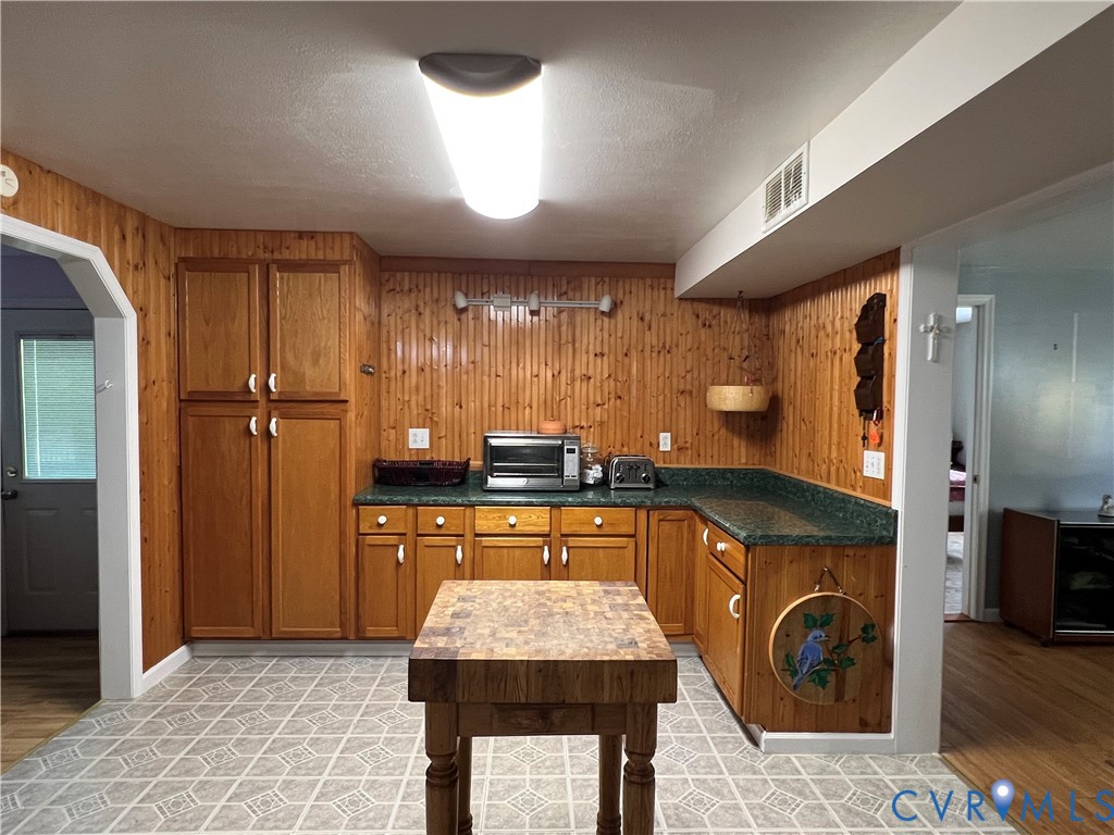 203 Watkins Mill Road Surry, VA 23883 - Photo 10 of 29