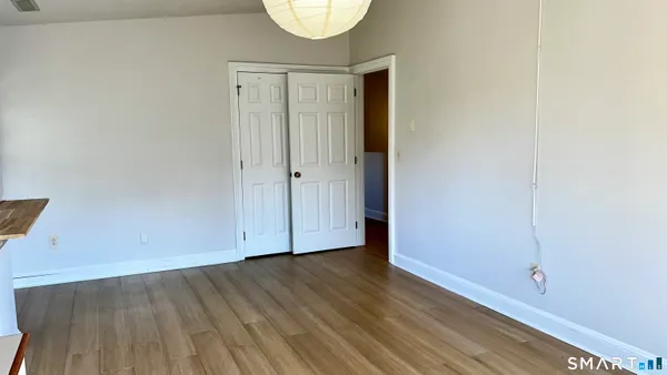 $2,390 | 34-36 Charter Oak Place, Unit 4, Hartford, CT 06106