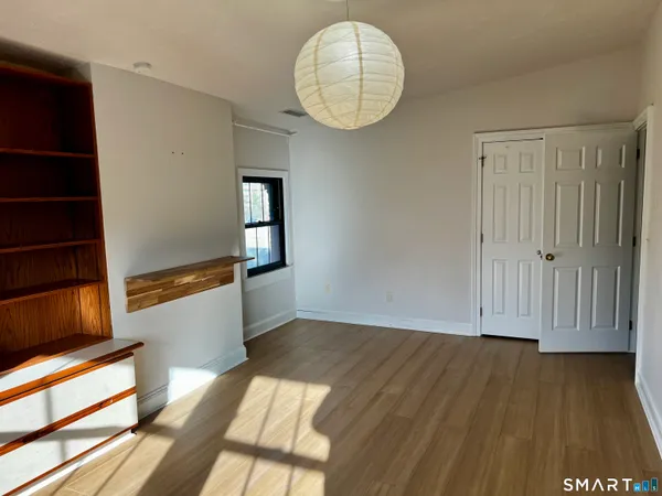 $2,390 | 34-36 Charter Oak Place, Unit 4, Hartford, CT 06106