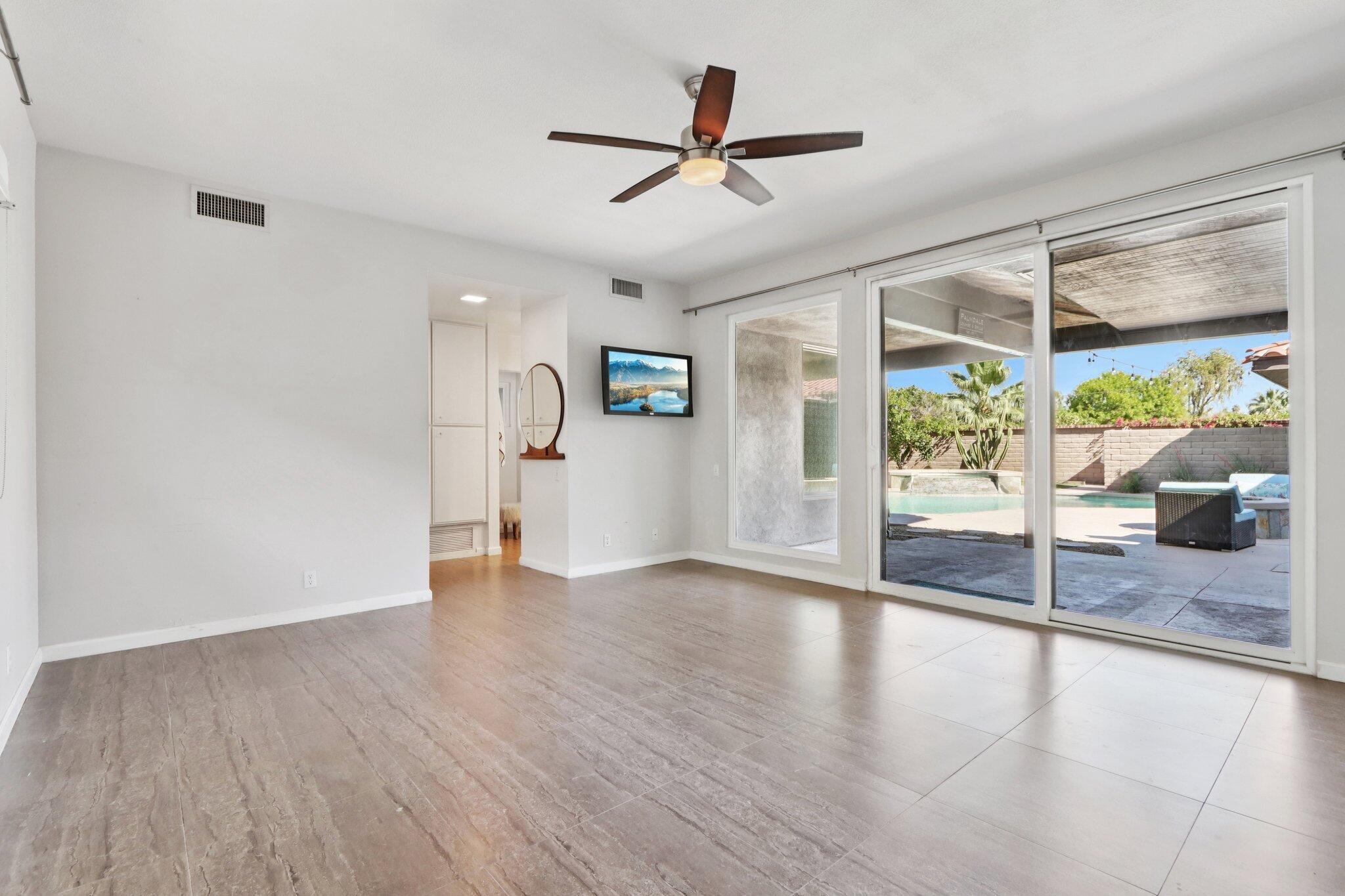 37223 Palmdale Road Rancho Mirage, CA 92270 - Photo 23 of 55 07-Primary-4