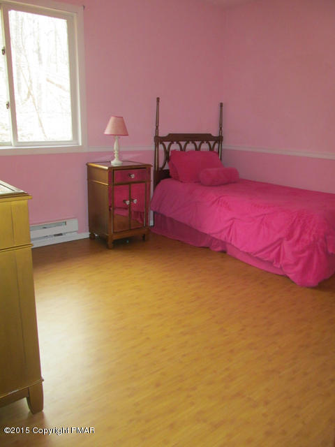 6035 Decker Road Bushkill, PA 18324 - Photo 20 of 35 bedroom2