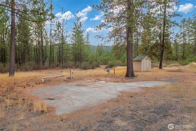 $314,900 | 39355 Orchard Road East, Davenport, WA 99122