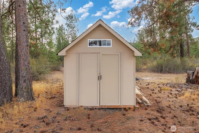 $314,900 | 39355 Orchard Road East, Davenport, WA 99122