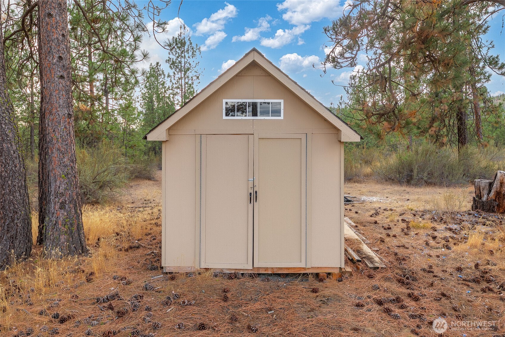 39355 Orchard Road East Davenport, WA 99122 - Photo 5 of 21