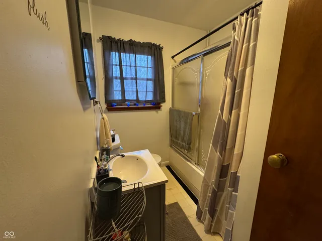 $179,800 | 1004 North Perkins Street, Rushville, IN 46173