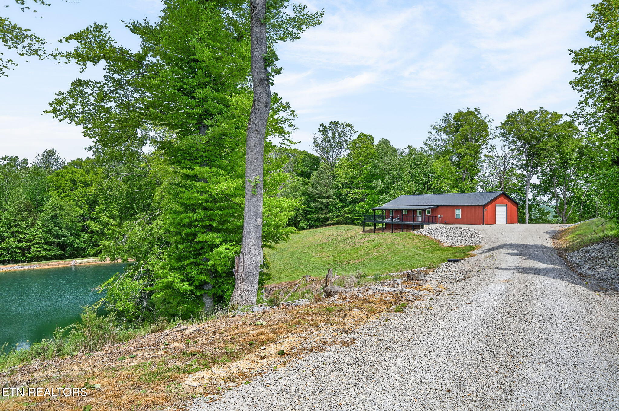 5218 Turney Groce Road Byrdstown, TN 38549 - Photo 12 of 47 20-web-or-mls-5218 Turney Groce Rd_032_T