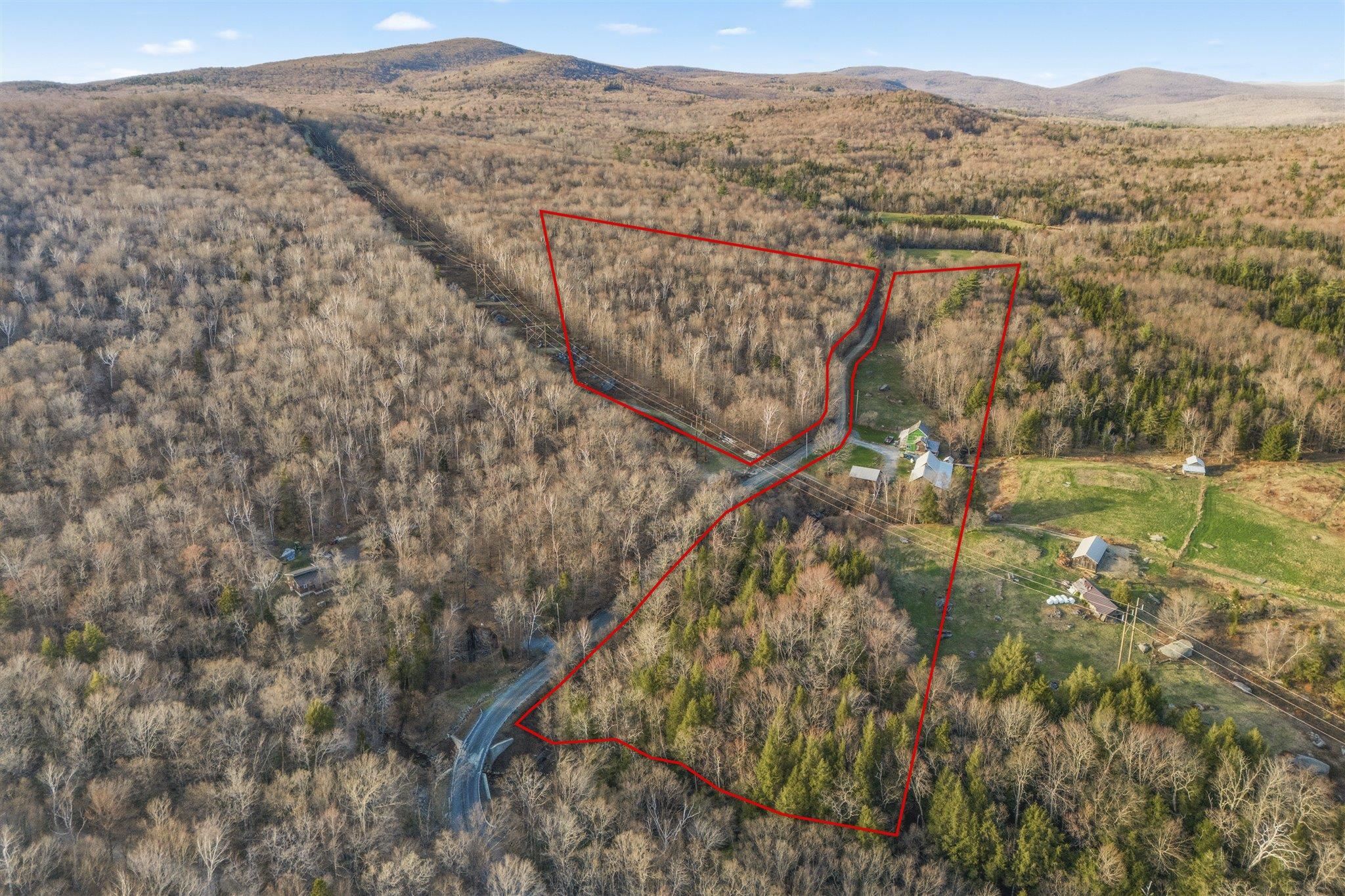 558 Klondike Road Stamford, VT 05352 - Photo 3 of 11