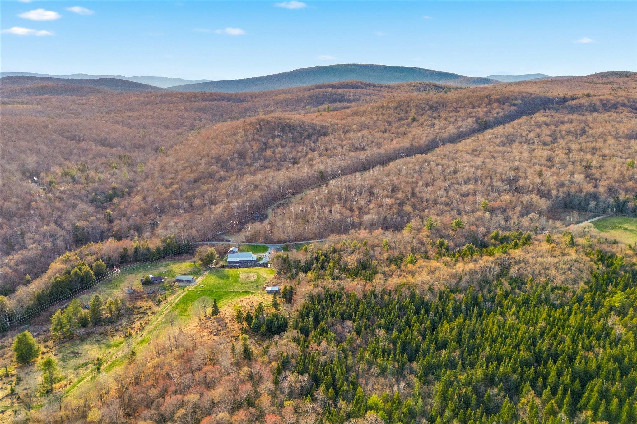 558 Klondike Road Stamford, VT 05352 - Photo 7 of 11