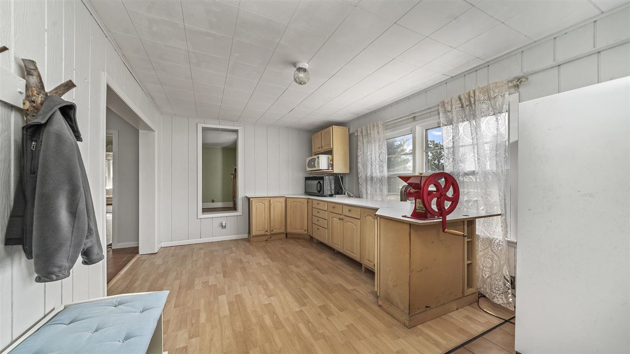 2137 Roscoe Road Rockton, IL 61072 - Photo 14 of 45 Gallery Image 14