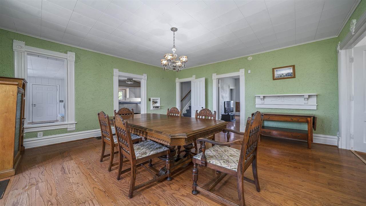 2137 Roscoe Road Rockton, IL 61072 - Photo 9 of 45 Gallery Image 9
