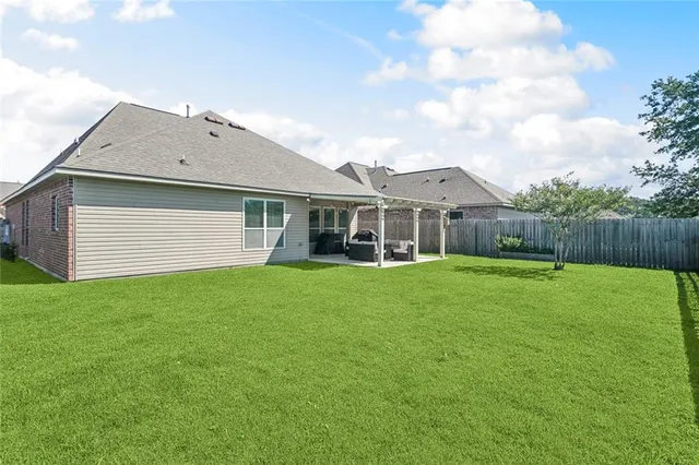 $282,000 | 69484 Taverny Court, Madisonville, LA 70447