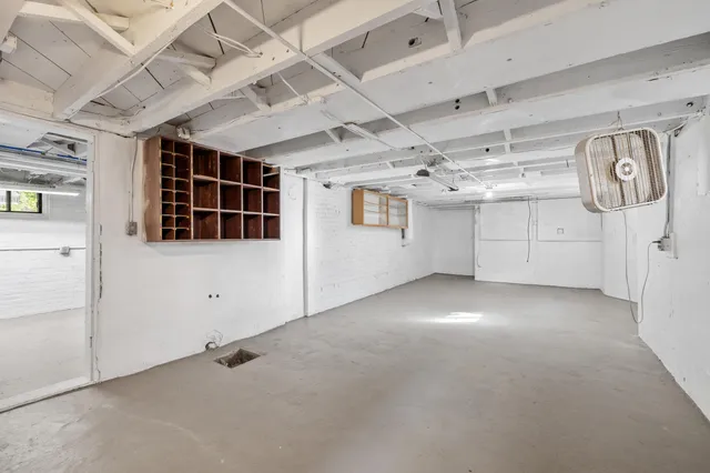 $259,900 | 1942 North 12th Street, Sheboygan, WI 53081