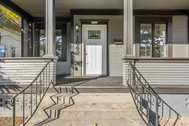 $259,900 | 1942 North 12th Street, Sheboygan, WI 53081