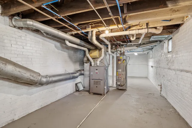 $259,900 | 1942 North 12th Street, Sheboygan, WI 53081