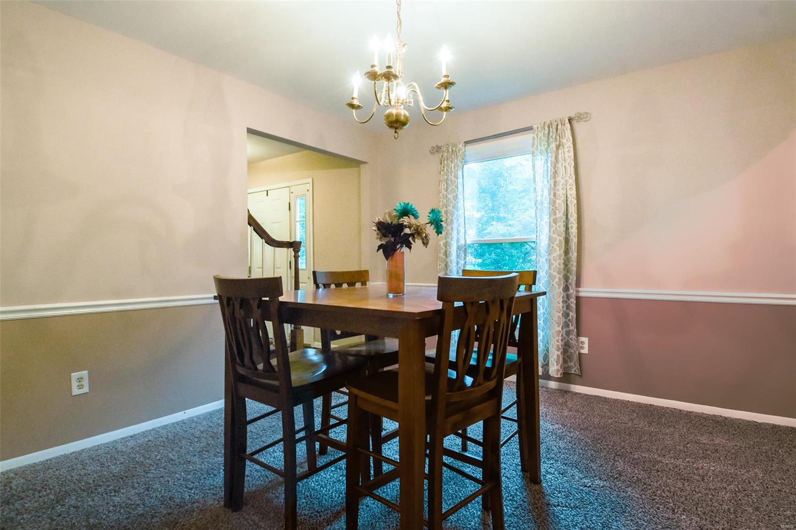 3627 Falcon Ridge Court St. Louis, MO 63129 - Photo 3 of 21 Gallery Image 3