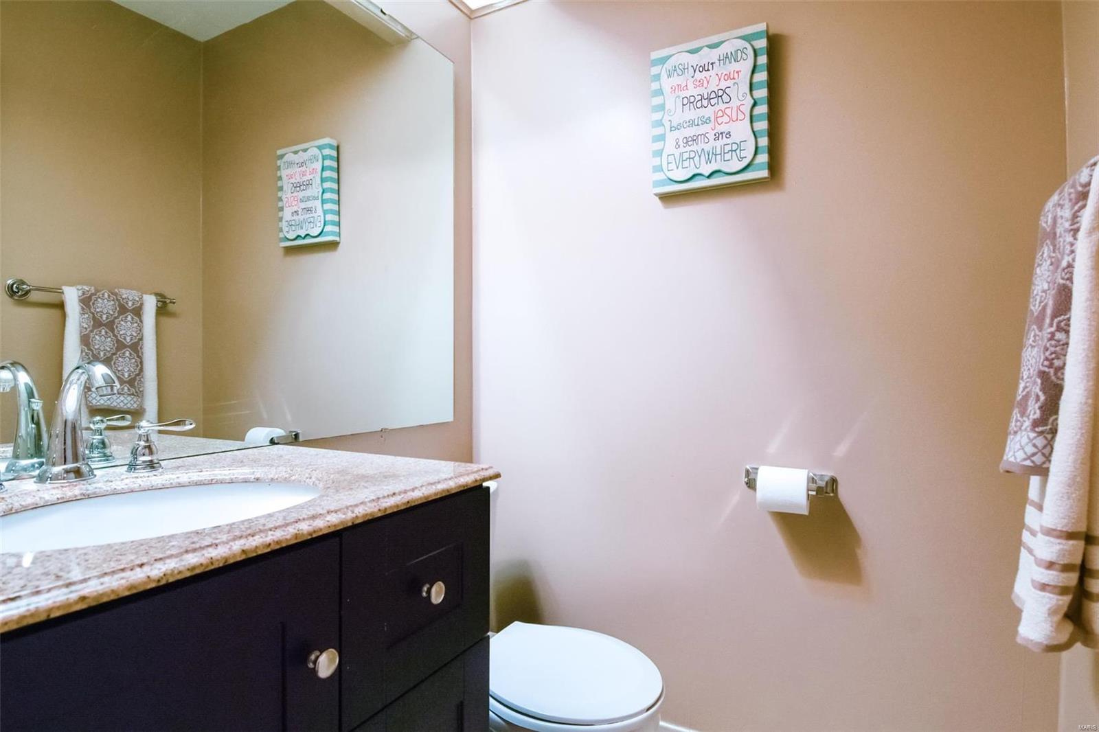 3627 Falcon Ridge Court St. Louis, MO 63129 - Photo 6 of 21 Gallery Image 6