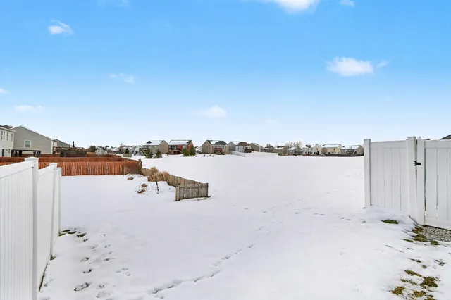 $305,000 | 1545 Notley Field Lane, Vicksburg, MI 49097